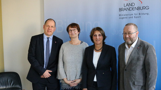 Landesleitung im Gespräch mit Ministerin Ernst