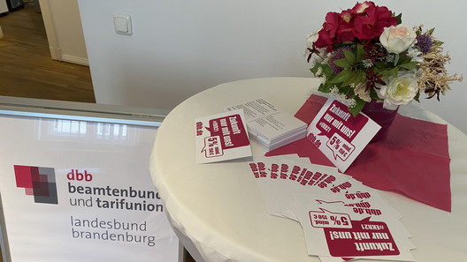Postkarten an den Vorstand der TdL